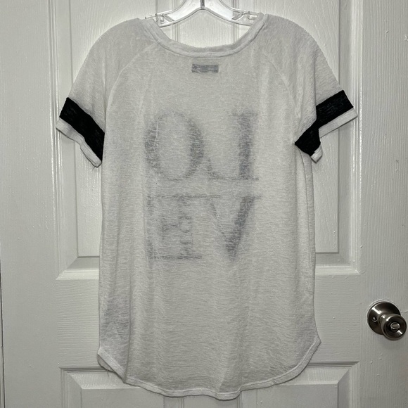 ABERCROMBIE & FITCH Black and White Love Sucks Ladies Short Sleeve Top | Large - Picture 5 of 5